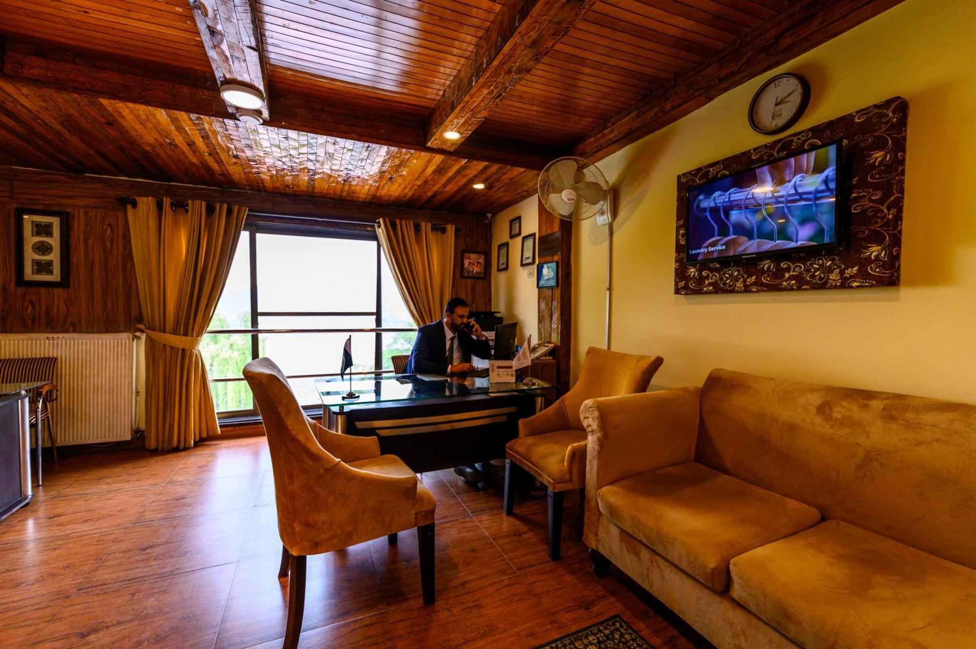 Hotel One Bhurban Murree Esterno foto