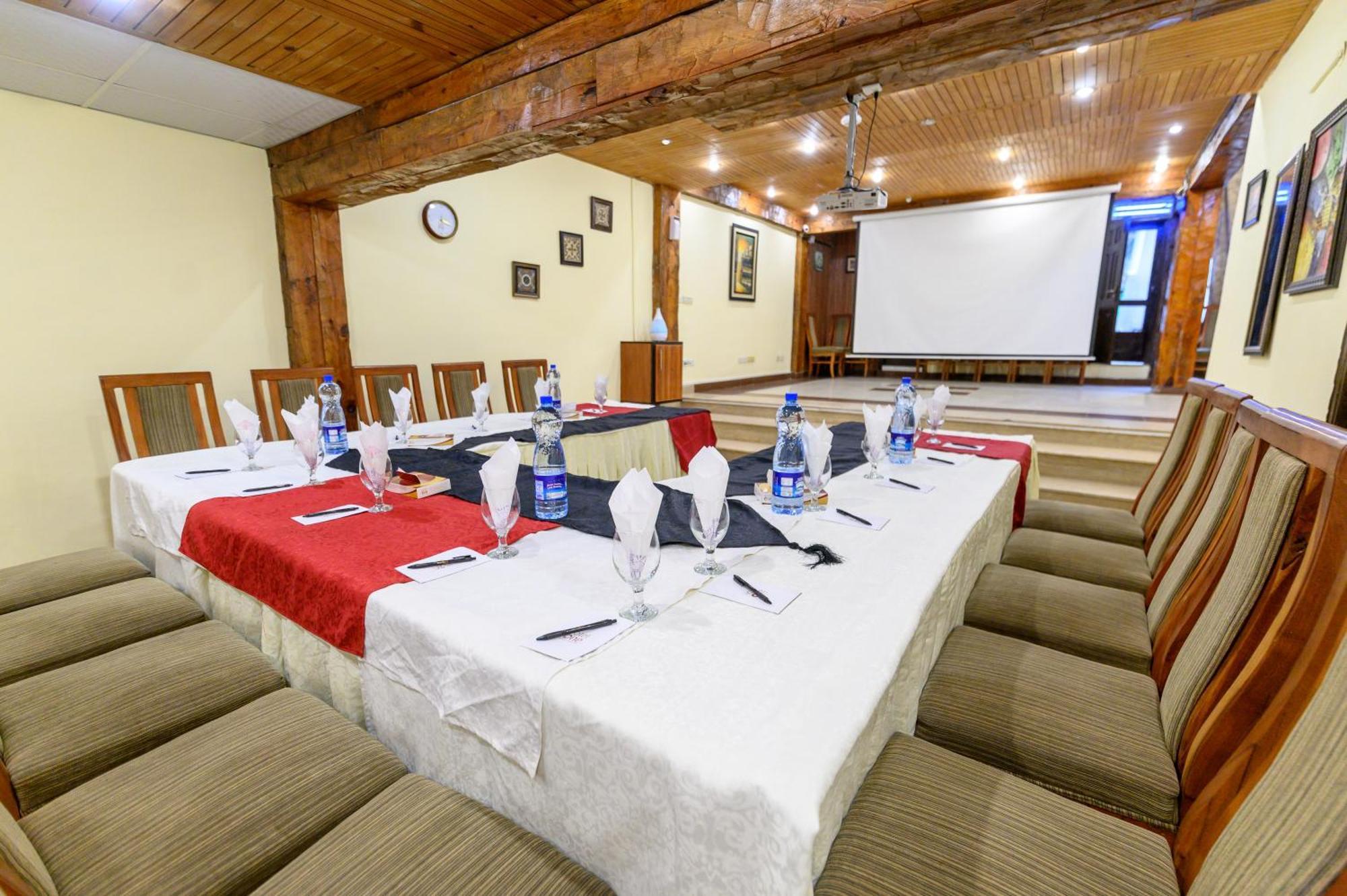 Hotel One Bhurban Murree Esterno foto